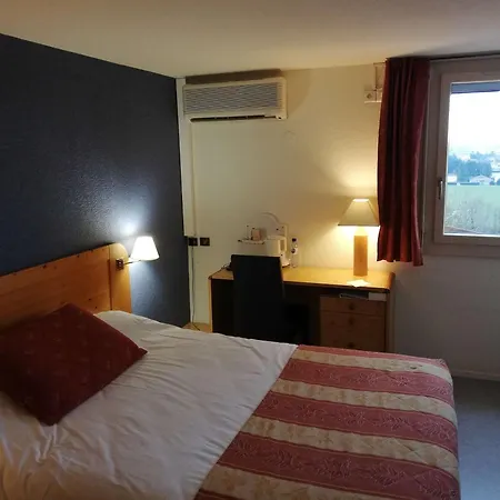 Hotel Brit Vallee Du Lot 3*