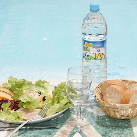 Brit Vallee Du Lot Hotel 3*