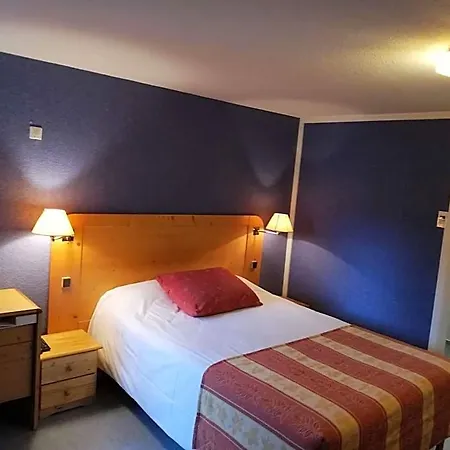 Brit Vallee Du Lot Hotel
