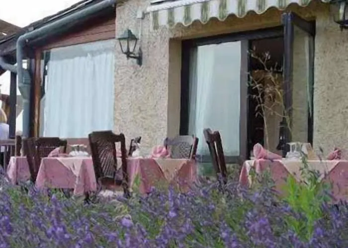 Brit Vallee Du Lot Hotel Fumel