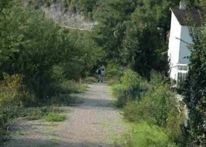 Brit Vallee Du Lot Hotel 3*