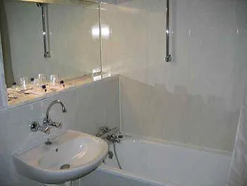 Brit Vallee Du Lot 3* Fumel